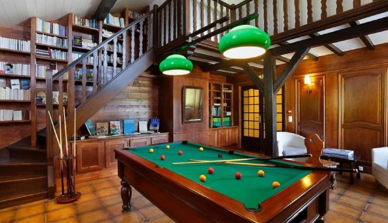 Hotel Les Roches 1500 à Mieussy Extérieur photo