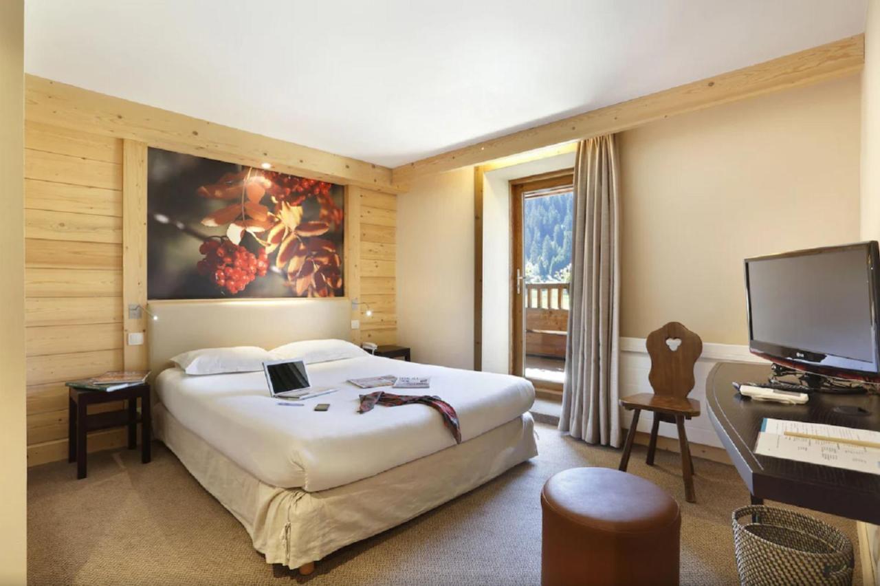 Hotel Les Roches 1500 à Mieussy Extérieur photo